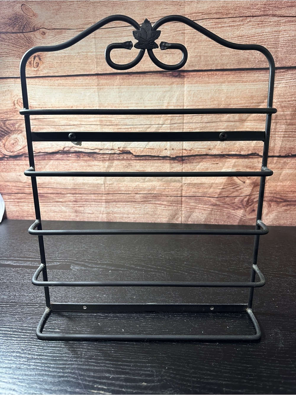 Longaberger Foundry Metalworks WROUGHT IRON MAGAZINE RACK BOOKS NEWSPAPER #7140